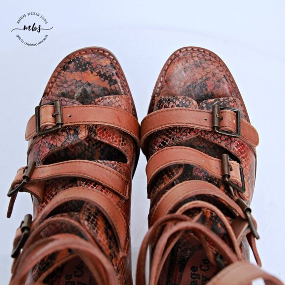 Vintage Foundry Co Odessa Leather Strap Side Heeled Sandal Booties Brown Women 8 - Picture 13 of 13